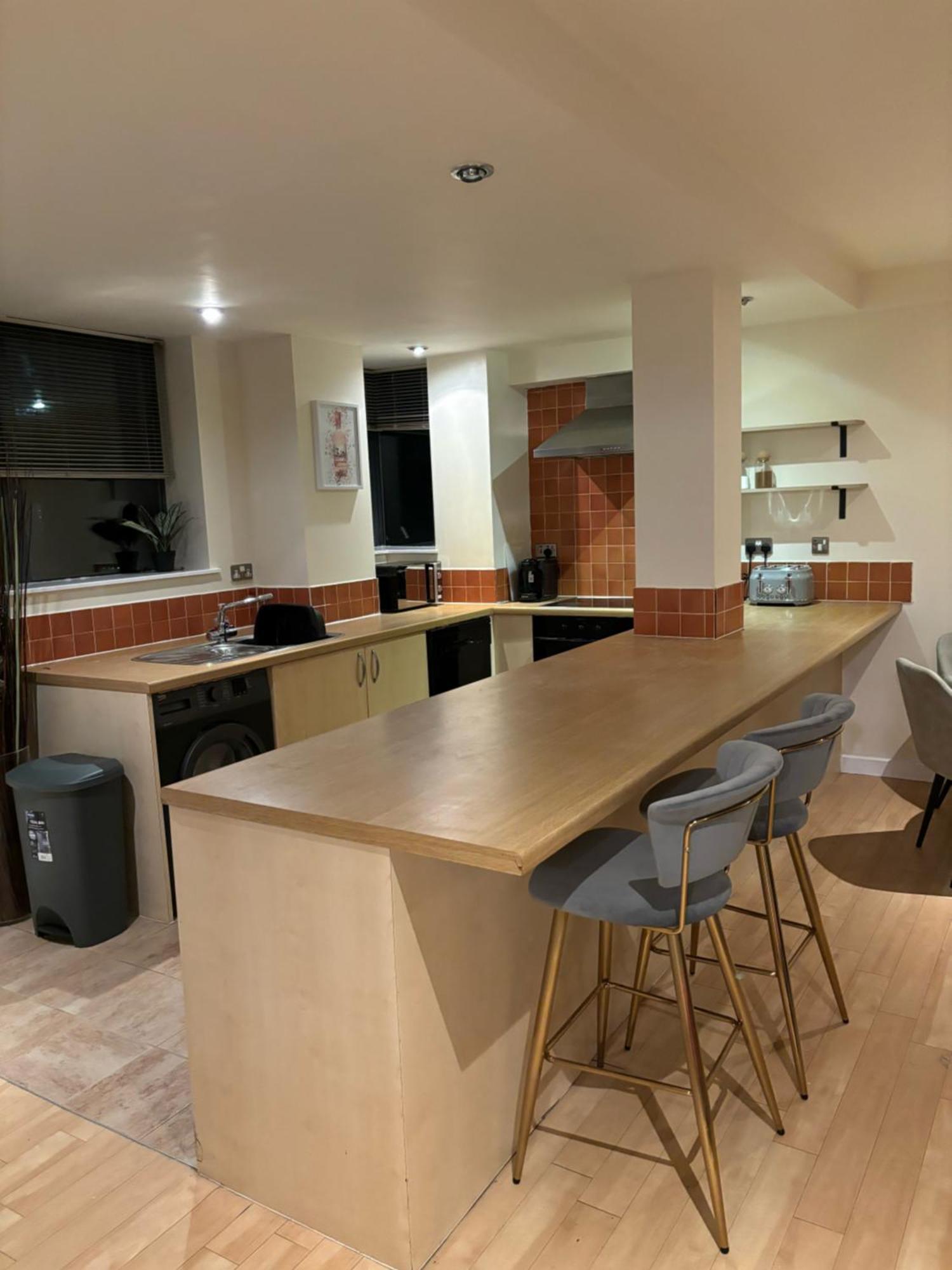 Modern 2 Bdr Flat In Nottingham City Centre With Free Parking Exterior photo