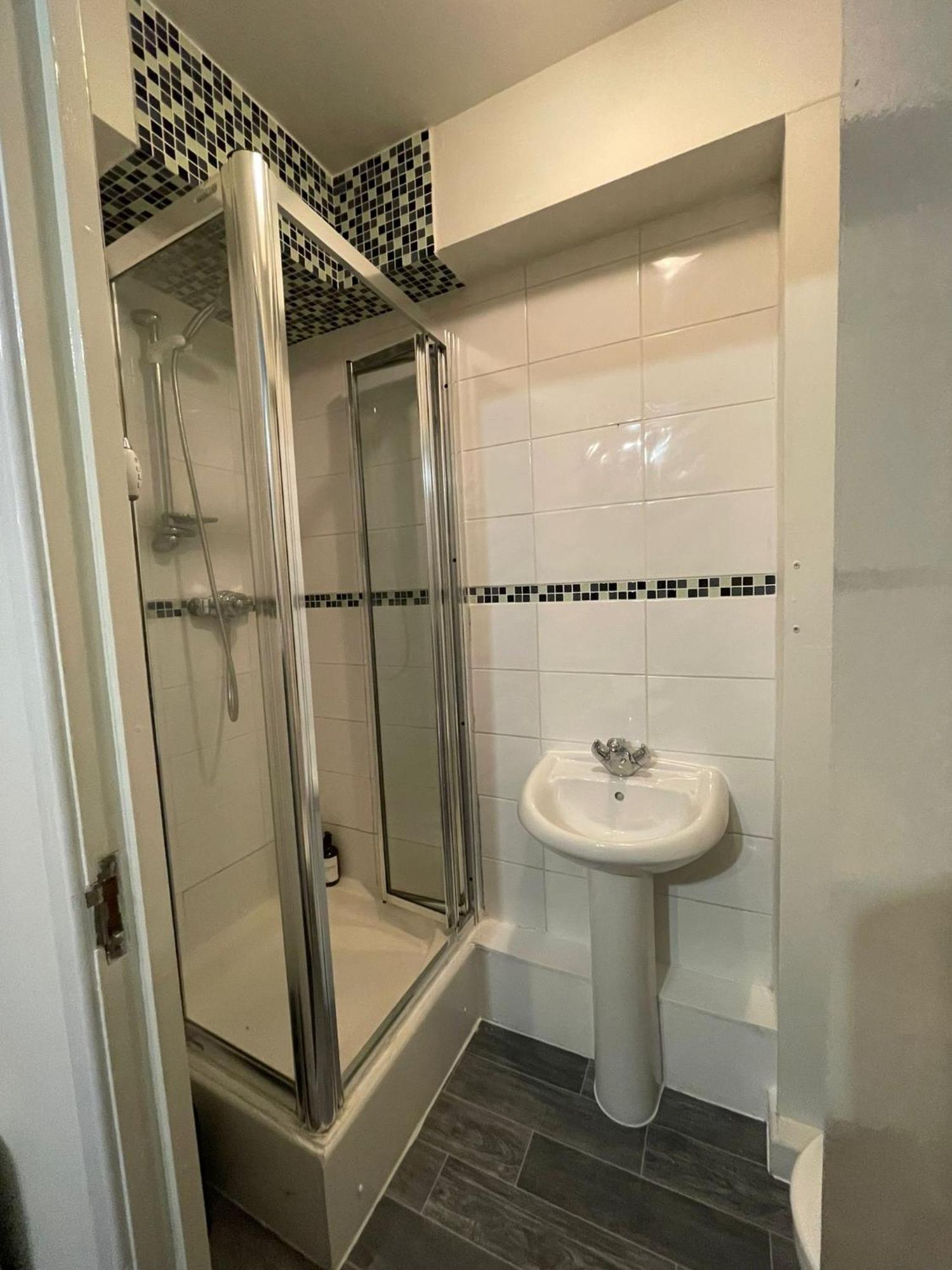 Modern 2 Bdr Flat In Nottingham City Centre With Free Parking Exterior photo