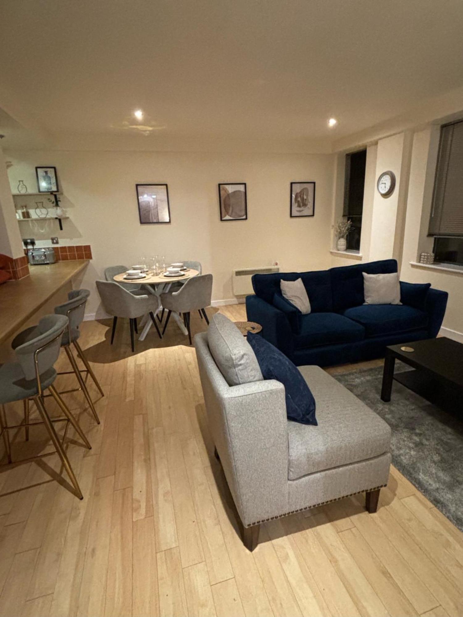 Modern 2 Bdr Flat In Nottingham City Centre With Free Parking Exterior photo