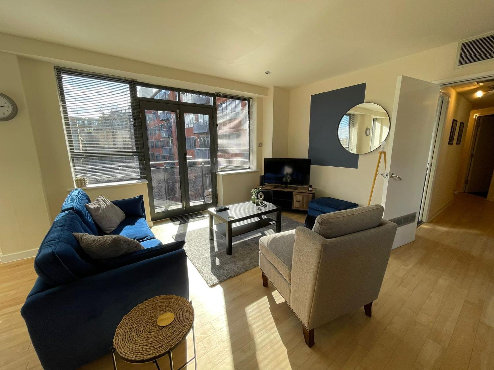 Modern 2 Bdr Flat In Nottingham City Centre With Free Parking Exterior photo