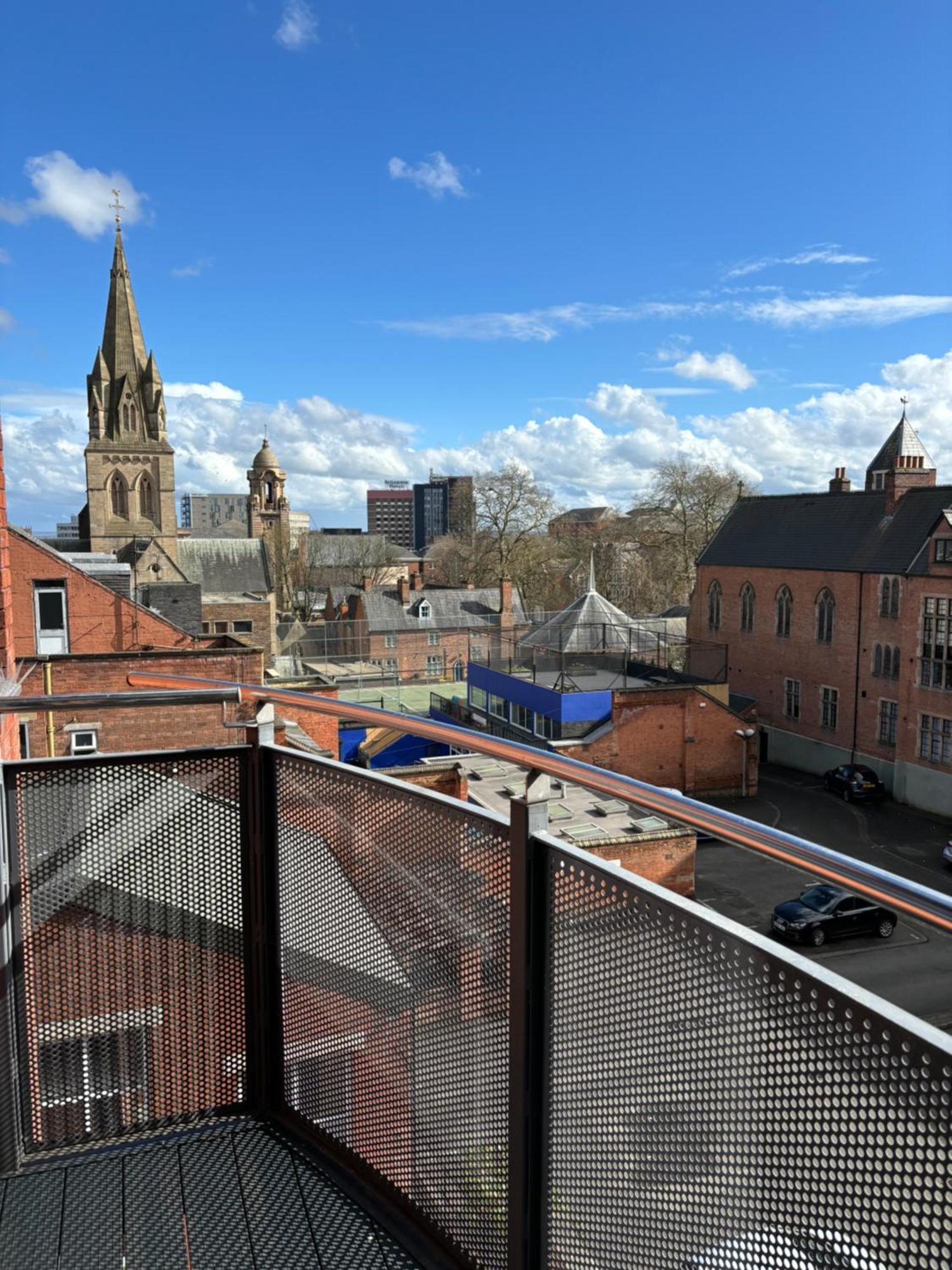 Modern 2 Bdr Flat In Nottingham City Centre With Free Parking Exterior photo